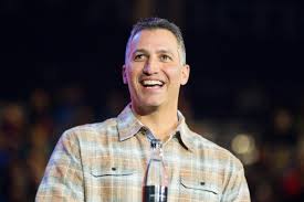 Former Yankees pitcher Andy Pettitte talks faith and baseball in  Convocation | Liberty News