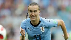 Her stud is the 5'10 midfielder for italian club genoa and the uruguay national team. Official Ac Milan Seal Laxalt Deal