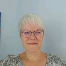 Sheri Coulter's Instagram, Twitter & Facebook