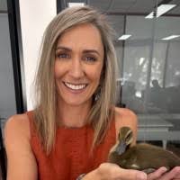 1800+ "Amy's" profiles