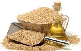 Using chemical based sunscreen is not sufficient sesame oil is best for that purpose. 10 Amazing Benefits Of Sesame Oil For Hair Home Health Beauty Tips Sesame Seed Oil Benefits Confinement Food Sesame Oil