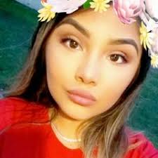 Stream Patsy Reyes music