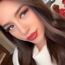 Free Maternity Photography Session for Pregnant Women