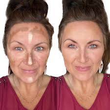 🪄Magical Monday Makeover✨ Story Time…. This first pic is my friend,  Lindsey. She is actually showing her “Sunday Morning” Magical Makeover! She  states, It was one of those mornings where we were