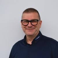 60+ "Marc Bachmann" profiles