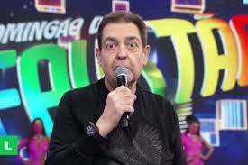 Fausto silva foi internado no hospital albert einstein, em são paulo, para ser submetido a uma angioplastia para desobstruir uma artéria e receber dois stents. Faustao Passa Mal E Internado E Nao Grava O Domingao