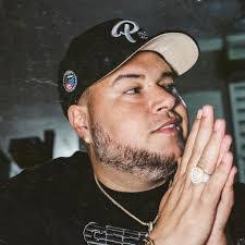 Franklin Tavarez's Instagram, Twitter & Facebook