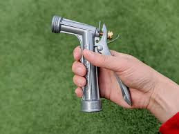 When it comes time to put the hose. The 5 Best Garden Hose Nozzles In 2021