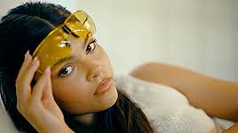 ∆ recenser son scénario