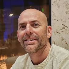 Dave Reinhart's Instagram, Twitter & Facebook