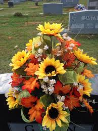Ashland® cemetery vase is rated 4.1 out of 5 by 53. Fall Cemetery Vase Using Sunflowers Mixed Leaves Cream Filler Flowers With Lime Green Shiny Ribbo Memorial Flowers Funeral Floral Funeral Flower Arrangements