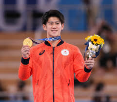 Apr 18, 2021 · 体操 予選で7位の19歳 橋本大輝が逆転で初優勝 全日本選手権. Ie81vpxit Hm M