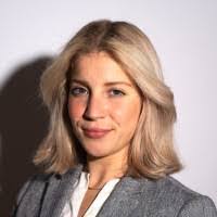 Ellie Forrest's Instagram, Twitter & Facebook