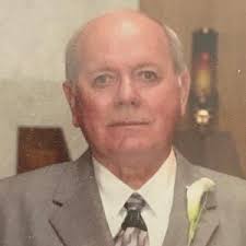 The Work of Gary Larson: The Far Side טונב Fl ا Se Meman BS 白 安安 "Here's  the last entry in Carlson's journal: 'Having won their onfidence, tomorrow  I shall test the