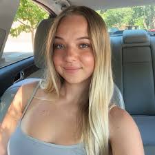 Zoë (@zoewilcoxx) • Instagram photos and videos