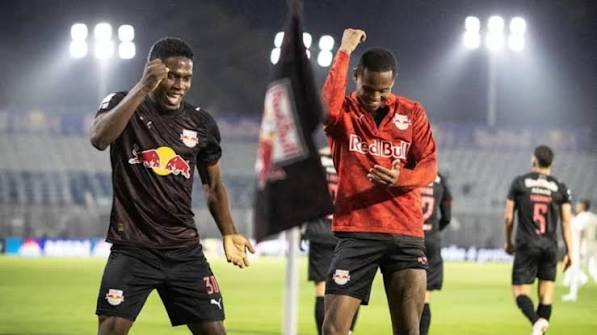 Red Bull Bragantino ganha da Chapecoense - Maring&aacute; Atual - Portal da Cidade Can&ccedil;&atilde;o