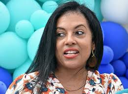 Royla Pierre: Hasi salario atraktivo pa dosentenan keda Kòrsou