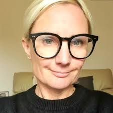 Yesterday I was awarded our first Client Services Award for living and  breathing our agency values.... oh, and asking a lot of questions! 🤣🥺❤️  Appreciation and recognition truly goes a long way… |