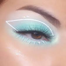 Sarah En Instagram Mint To Be Desliza Para Otro Tutorial De Tiktok Que Hice Sea Amable Makeup Eyeliner Creative Makeup Artistry Makeup