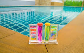A Quelle Frequence Faut Il Ajouter Du Chlore Dans La Piscine Piscineshop Be