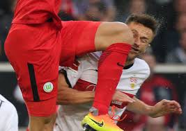 Stuttgarts christian gentner (l.) kann im zweitligaspiel gegen heidenheim marc schnatterer nicht im ligaspiel gegen mainz 05 bringt christian gentner den vfb schon nach fünf minuten in führung. Christian Gentner Nach Brutalo Foul Auf Dem Weg Der Besserung Express De