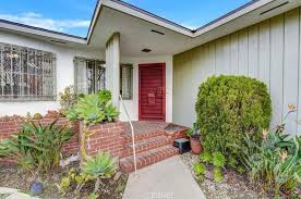 233 Regent Cir, Inglewood, CA 90301