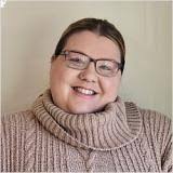 Kara Tracy's Instagram, Twitter & Facebook