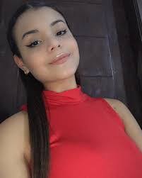 Adriana Serrano's Instagram, Twitter & Facebook