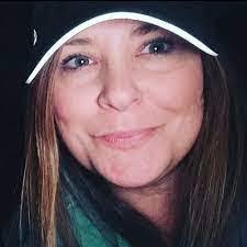 Melinda Hoover's Instagram, Twitter & Facebook