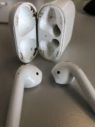Best Way To Clean A Filthy Airpod Case Macrumors Forums