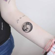 Frappeinkfly Me To The Moon Frank Sinatra Yorumu Silfrappeink Frappeinkme Moon Moontattoo Moontattoos Ay Cover Tattoo Tattoo Signs Dot Work Tattoos
