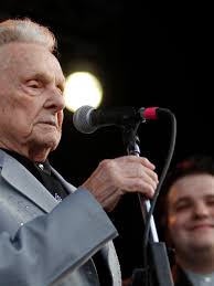 Bluegrass music patriarch Ralph Stanley dies at 89
