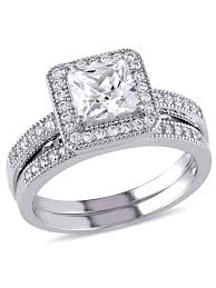 Oct 24, 2019 · what it sells: Crown Strike Commercial Square Halo Wedding Set Y Hiroko Net