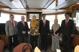 The family medicine association malaysia was born on 17 august 2001.the idea of forming an association representing primary care physicians all over malaysia was mooted by the senior family medicine specialists (fms) after 3 years' inception of the family medicine fraternity. Putrajaya Holdings