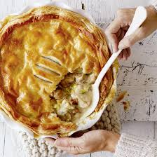 9 Recettes Pour Cuisiner Les Restes De Poulet Coup De Pouce Recipes Savory Pies Recipes Food