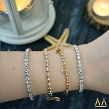 Instagram Micabicolor Paylastiklarimizin Bilekte Duruslarindan Bir Gold Gumus Kombin Soldan Saga Gumus Renk Tam Tur Zirkon Tas Jewelry Bracelets Diamond
