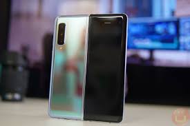 Leaked Samsung Galaxy Fold 2 Images ...