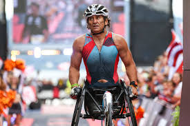 Handcyclist • racing driver • ‍♀️ironman 4 paralympic golds & 10 championship golds obiettivo3.com. Zustand Von Alessandro Zanardi Weiter Sehr Kritisch Sky Sport Austria