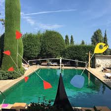 Calder Mobile La Colombe D Or Saint Paul De Vence Hotel Outdoor Water Features Live In Style