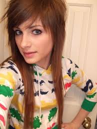 A short, layered hairstyle means that any extra bulk around the ends of the hair is removed giving an incredibly light and refreshed feeling to your new these split ends often show up more prominently on layered hair as the shorter ends sit on top of the longer ends, leaving those pesky splits on show. Layered Haircuts Short On Top Long On Bottom Novocom Top