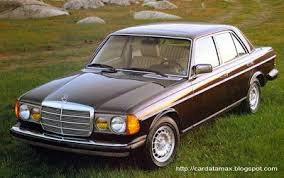 Mercedes Benz 300d Turbodiesel 1985 This Is The Same As My Car But It S Black Classic Mercedes Mercedes Benz World Mercedes Benz Cars