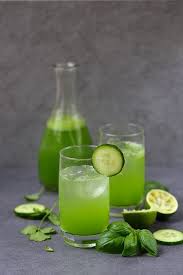 Cooler Au Concombre Cocktail Sans Alcool Un Dejeuner De Soleil Cocktails Avocado Drink Fun Cocktails