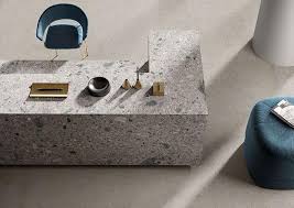 Der untergrund eines terrazzobodens sollte eine ebene fläche sein, idealerweise ein frischer zementestrich. Terrazzo Grigio