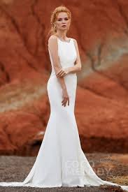 Das macht die jacken zu einem wahren hingucker, das jeden look aufmotzt. Stilvolles Brautkleid Mit Graziosem Bateau Kragen Ld5818 Cocomelody