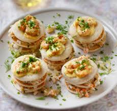 Retrouvez notre sélection d'idées cadeaux pour des parents voyageurs, gourmands et friands de nouvelles expériences insolites ! Apero De Noel 50 Recettes De Votre Apero De Noel