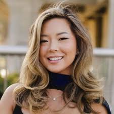 Ashley Kim (@beebehavior)