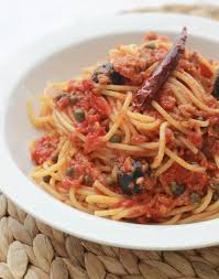 Pates Sauce Tomate Thon Capres Et Olives Cuisine Culinaire