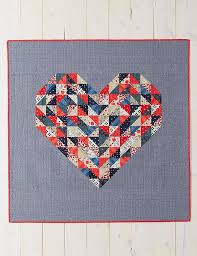 Hearts On Fire Quilt From Weekend Quilting By Jemima Flendt The Half Square Triangles In This Simple Yet Str Quilt Patterns Triangle Quilt Heart Quilt Pattern