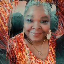 YOU ARE IN CONTROL OF YOUR HAPPINESS!" Leslie Jones shares about a  frustrating moment in her comedy career before landing #SaturdayNightLive.  "It's ok to come home and go, 'I wanna quit' ...