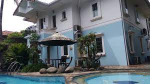 Desain kolam renang yang satu ini bisa jadi inspirasi untuk anda yang menyukai desain kolam renang mini outdoor. Rumah Mewah Ada Kolam Renang Di Bsd City Lahan 598m Dijual 9m Youtube